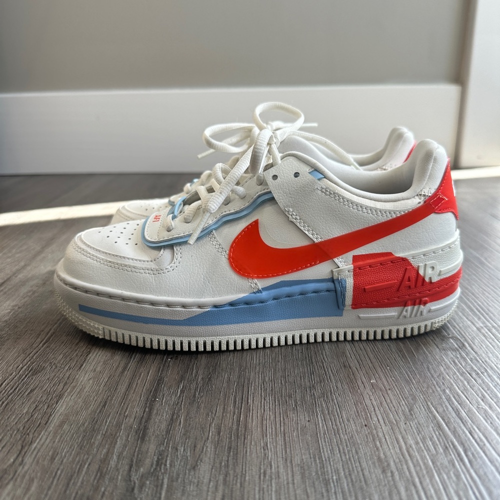 Women’s Nike Air Force 1 low shadow! - Picture 4 of 9